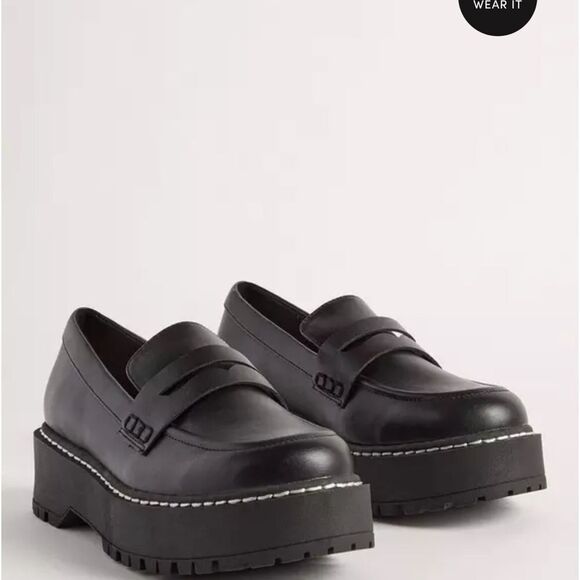 Torrid Black Platform Loafers - Picture 1 of 5